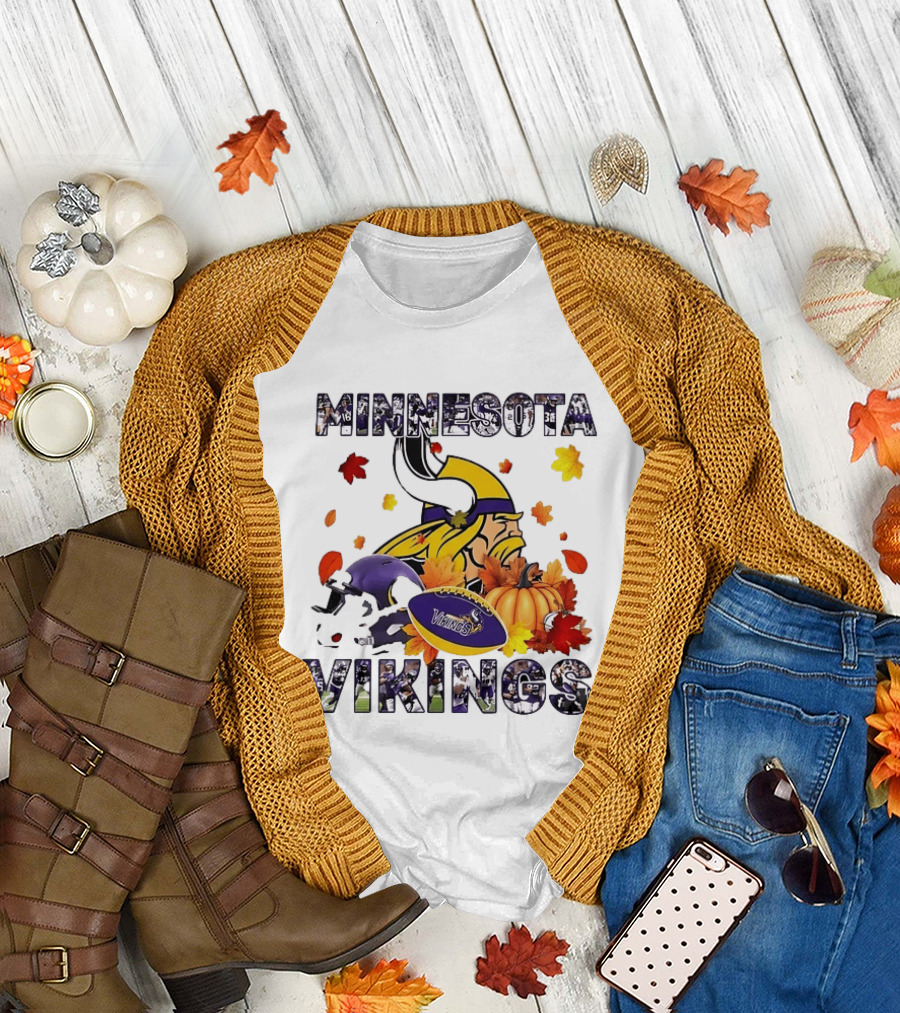 Minnesota Vikings Autumn Football Halloween Leaves Pumpkin T-Shirt
