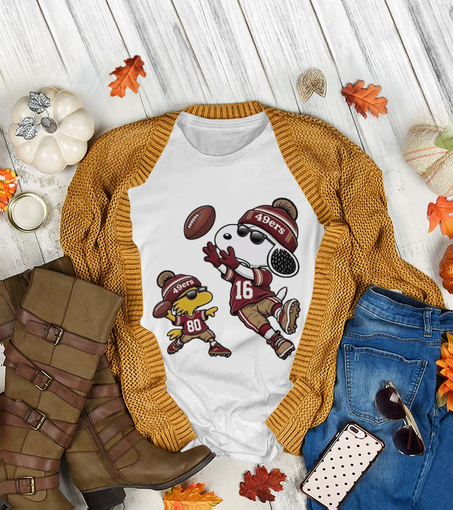 San Francisco 49ers Snoopy Woodstock Football Players Number 16 80 T-Shirt