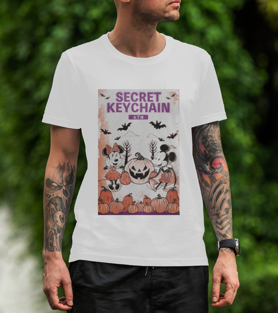 Mickey And Minnie Halloween Secret Keychain Collection With Pumpkins And Bats 2026 T-Shirt