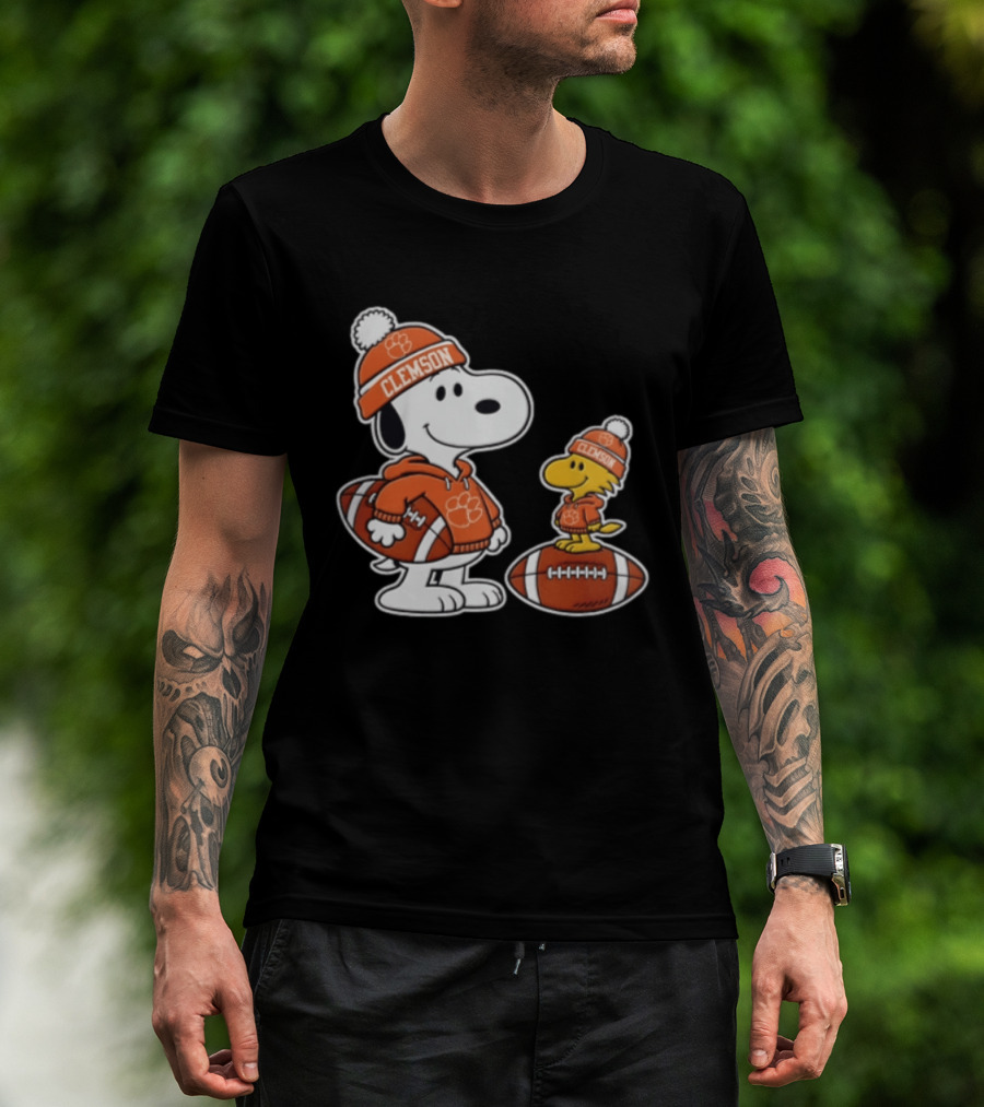 Snoopy And Woodstock Clemson Tigers Football Fans 2026 T-Shirt