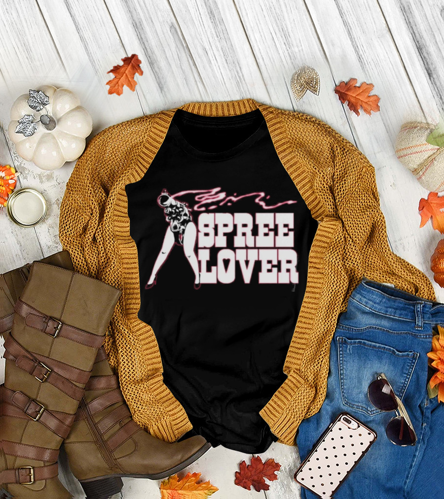 Spree Lover Bootleg Gun Girl Streetwear Vintage Aesthetic T-Shirt