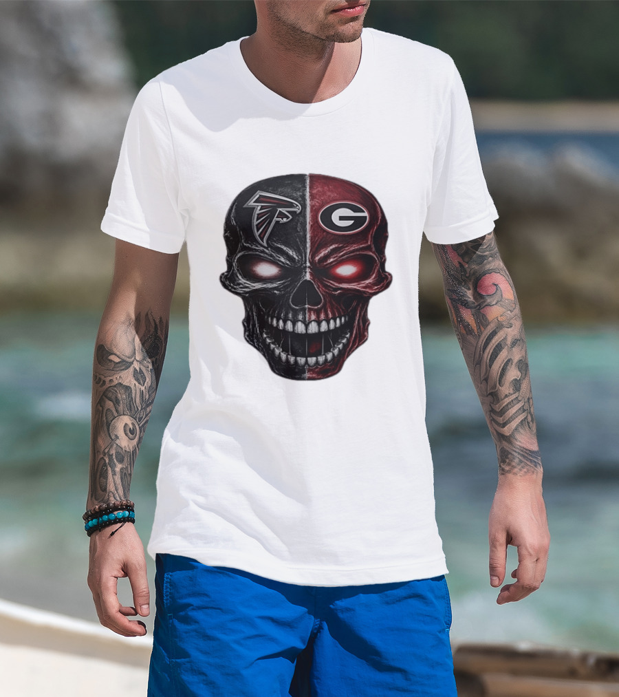 Atlanta Falcons Georgia Bulldogs Split Skull NFL College Football Fan Merch T-Shirt