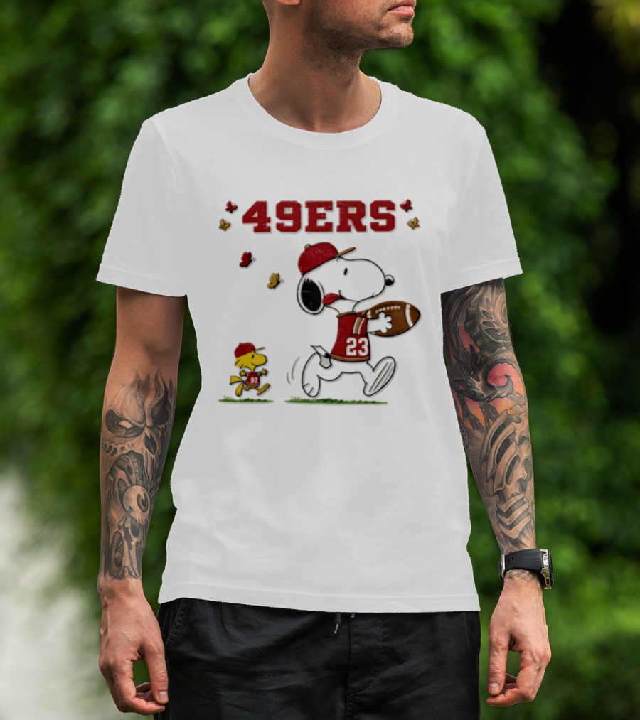 Snoopy Vs Woodstocks 49ers Football Comic T-Shirt