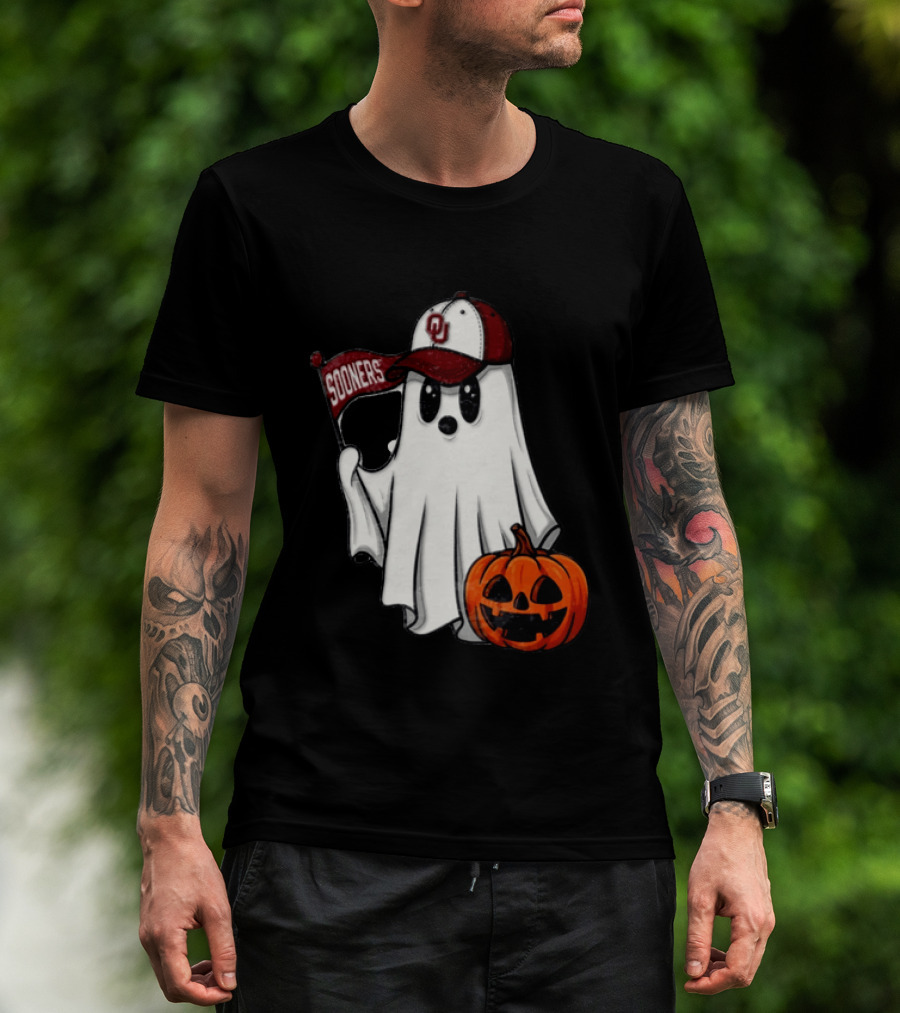 Oklahoma Sooners Ghost With Pumpkin Halloween Fan Gear T-Shirt