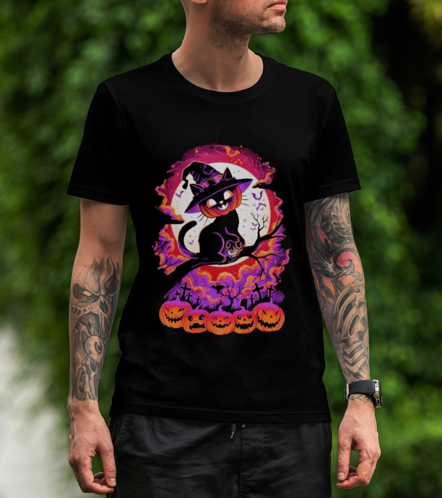 Halloween Cat O'Lantern Witch Hat Spooky Jack O' Lanterns Graveyard Scene T-Shirt