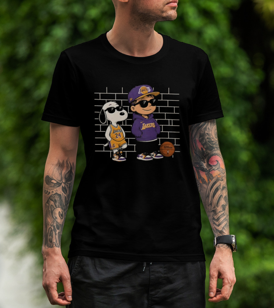 Snoopy And Charlie Brown Los Angeles Lakers Basketball Fan Team Outfit T-Shirt