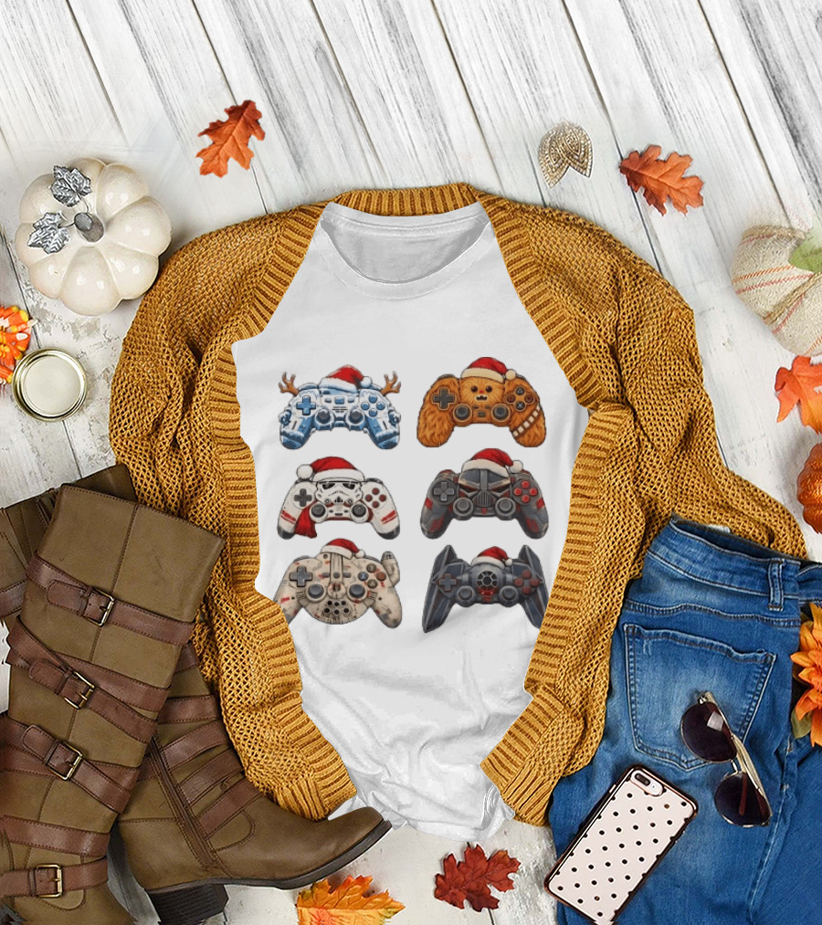 Star Wars Christmas Santa Hats Chewbacca Stormtrooper Darth Vader Gaming Controller Collection T-Shirt