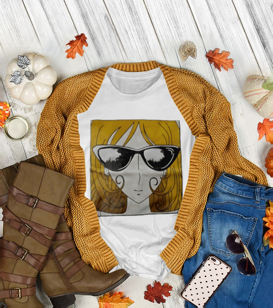 Anime Girl Yellow Hair Sunglasses Retro Chic T-Shirt