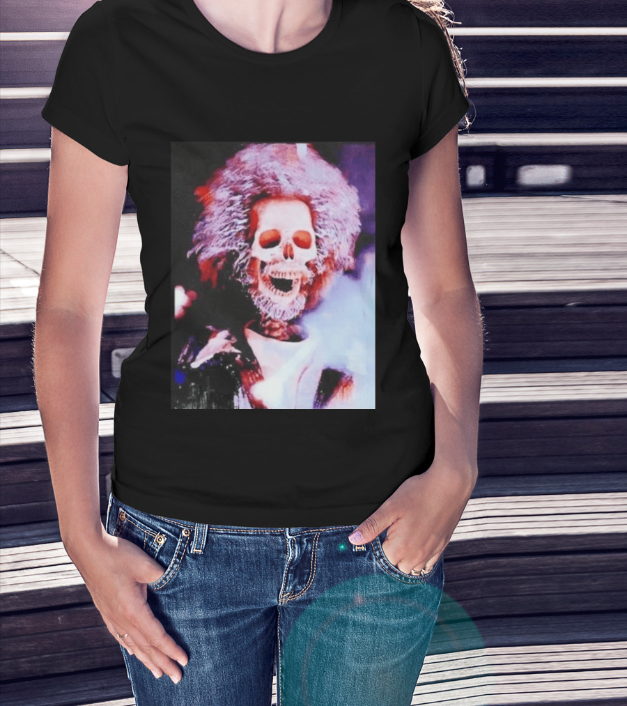 Daniel Stern Marv Merchants Electrocution Scene Skeleton Home Alone T-Shirt