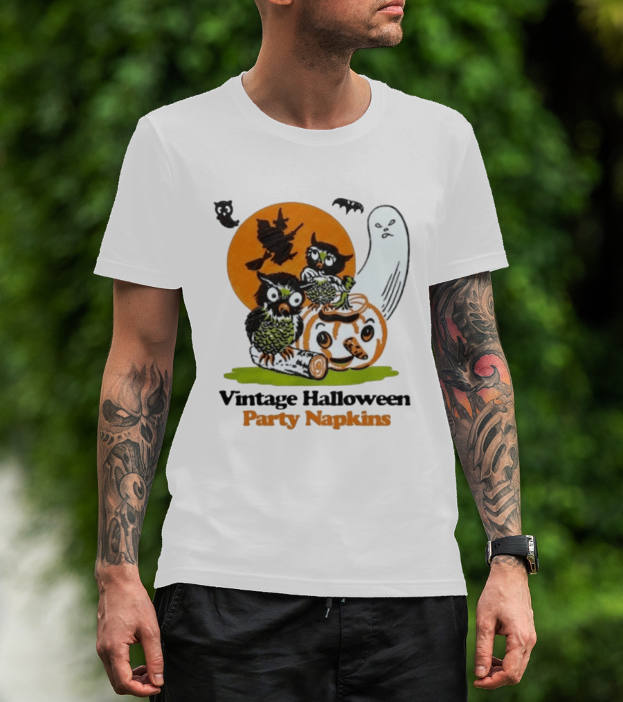 Vintage Halloween Party Napkins Owls Pumpkin Ghost Witch Bats T-Shirt