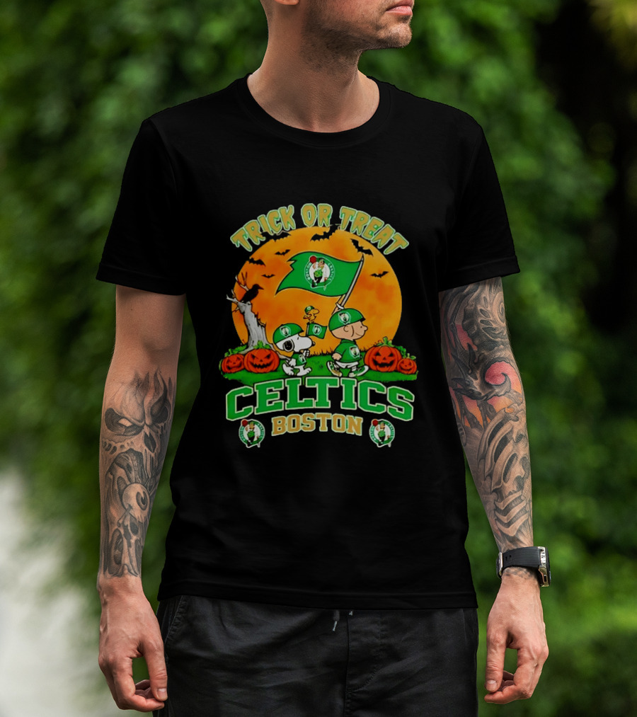 Boston Celtics Peanuts Trick Or Treat Halloween T-Shirt