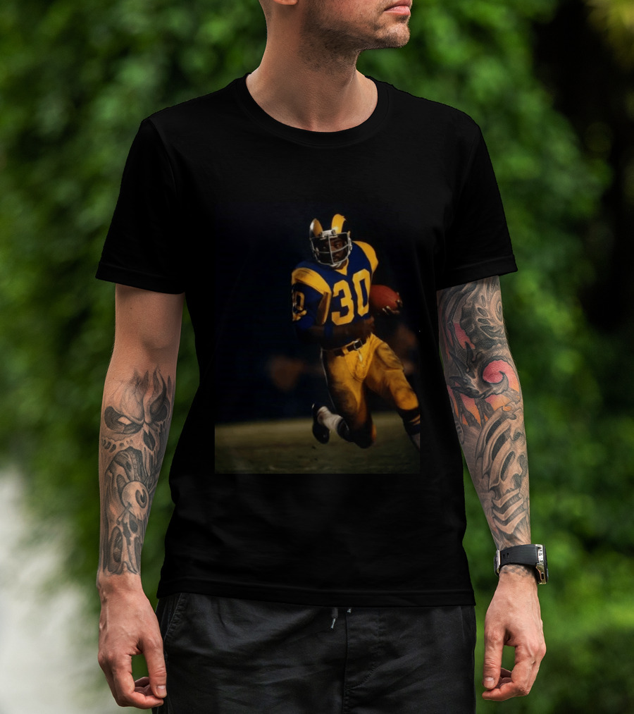 Remembering Lawrence McCutcheon 1950 2026 Los Angeles Rams Legend Number 30 T-Shirt