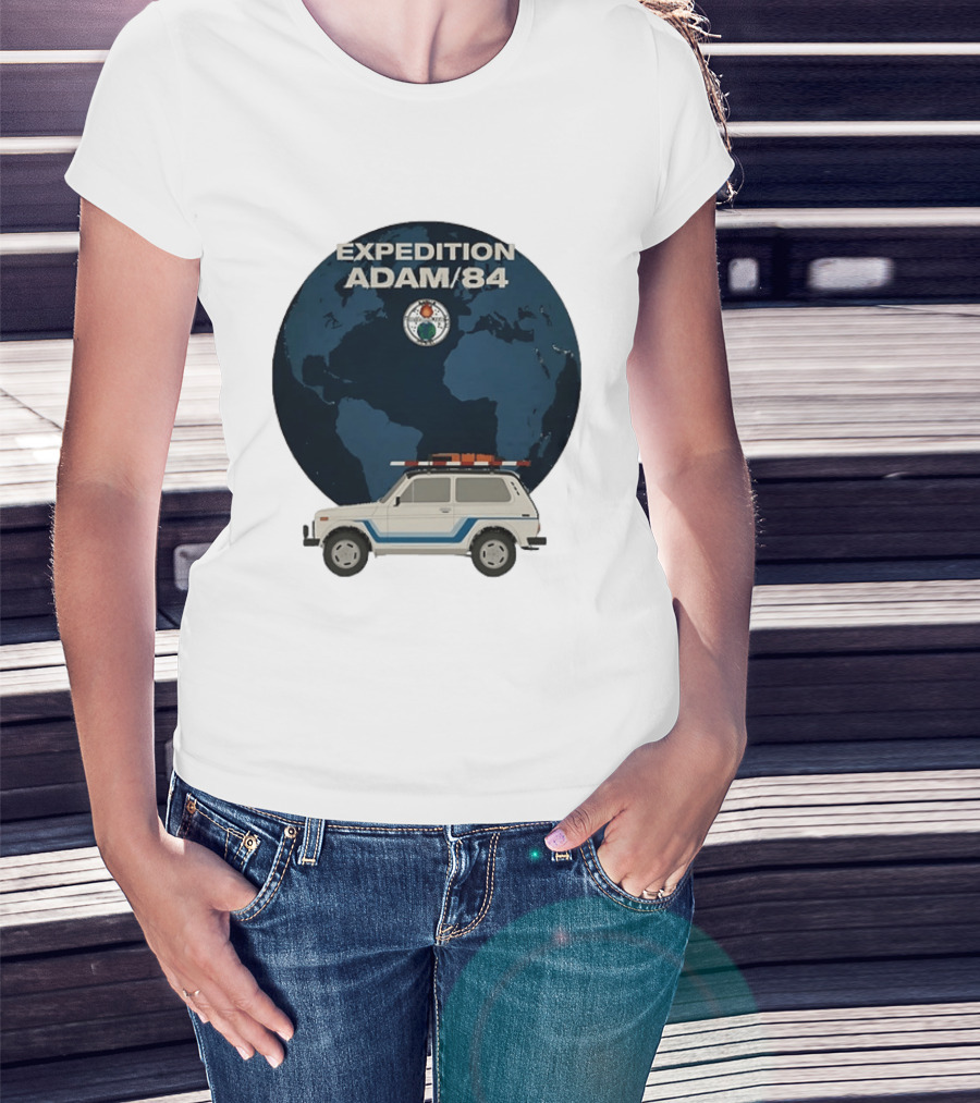 Expedition Adam 84 Off Road Adventure Globe T-Shirt