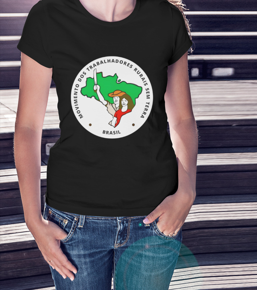 Movimento Dos Trabalhadores Rurais Sem Terra Brasil MST Symbol Map Iconic Brazilian Map T-Shirt