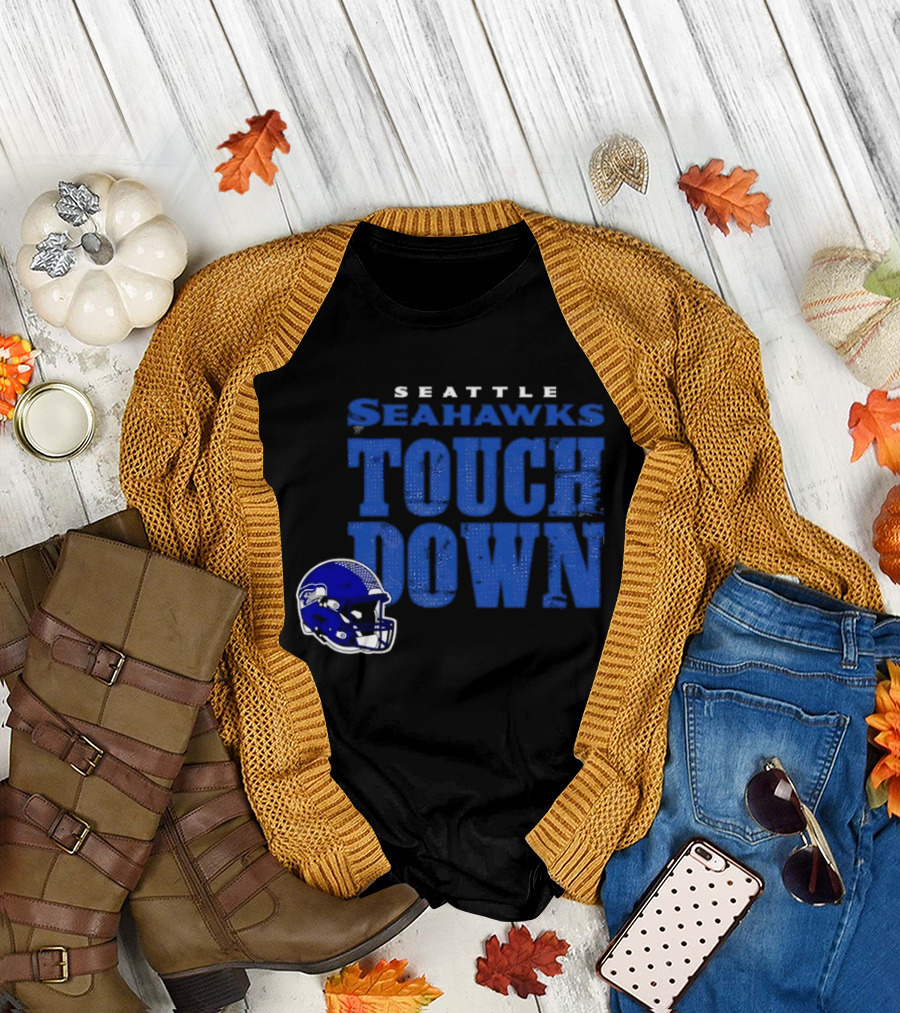 Seattle Seahawks Touch Down Distressed Helmet T-Shirt