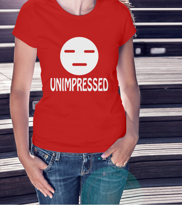 Unimpressed Mood Icon Carol Anne Talks Comics T-Shirt