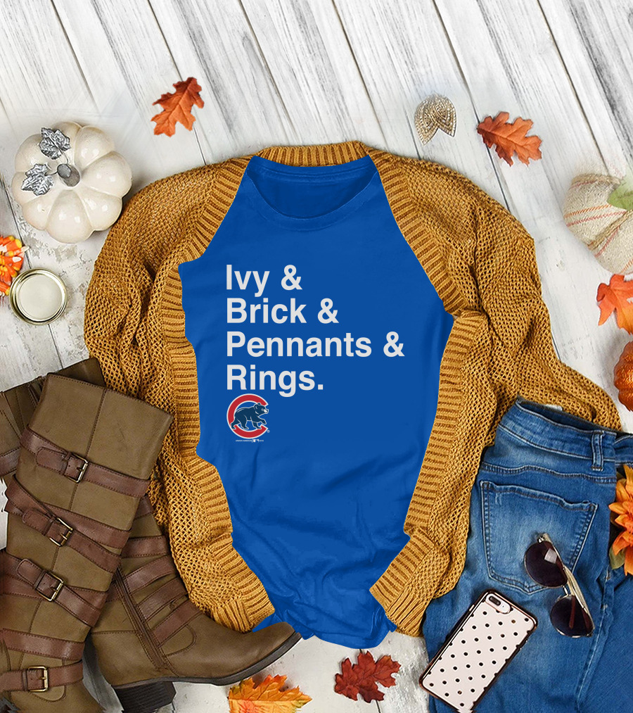 Ivy Brick Pennants Rings Cubs T-Shirt