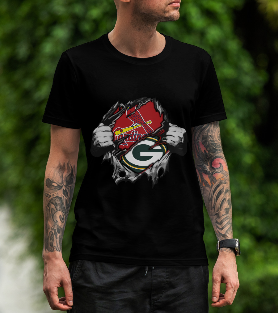 Cardinals Packers Dual Fan Crossover T-Shirt