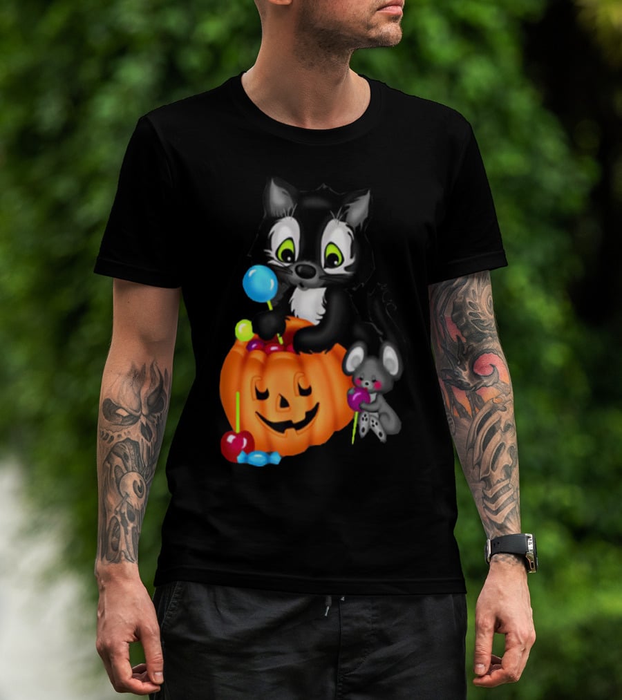 Halowen Cute Cat And Mouse With Candy And Pumpkin T-Shirt