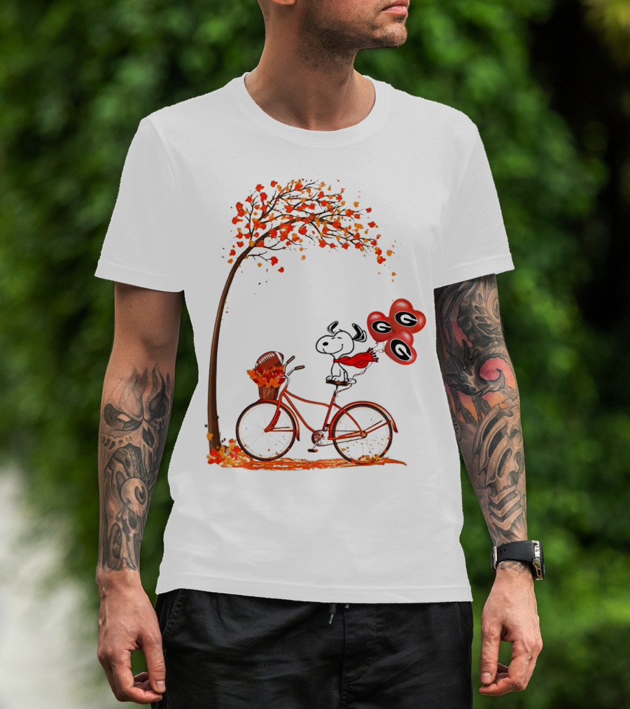 Snoopy Georgia Football Fall Bicycle Balloons T-Shirt