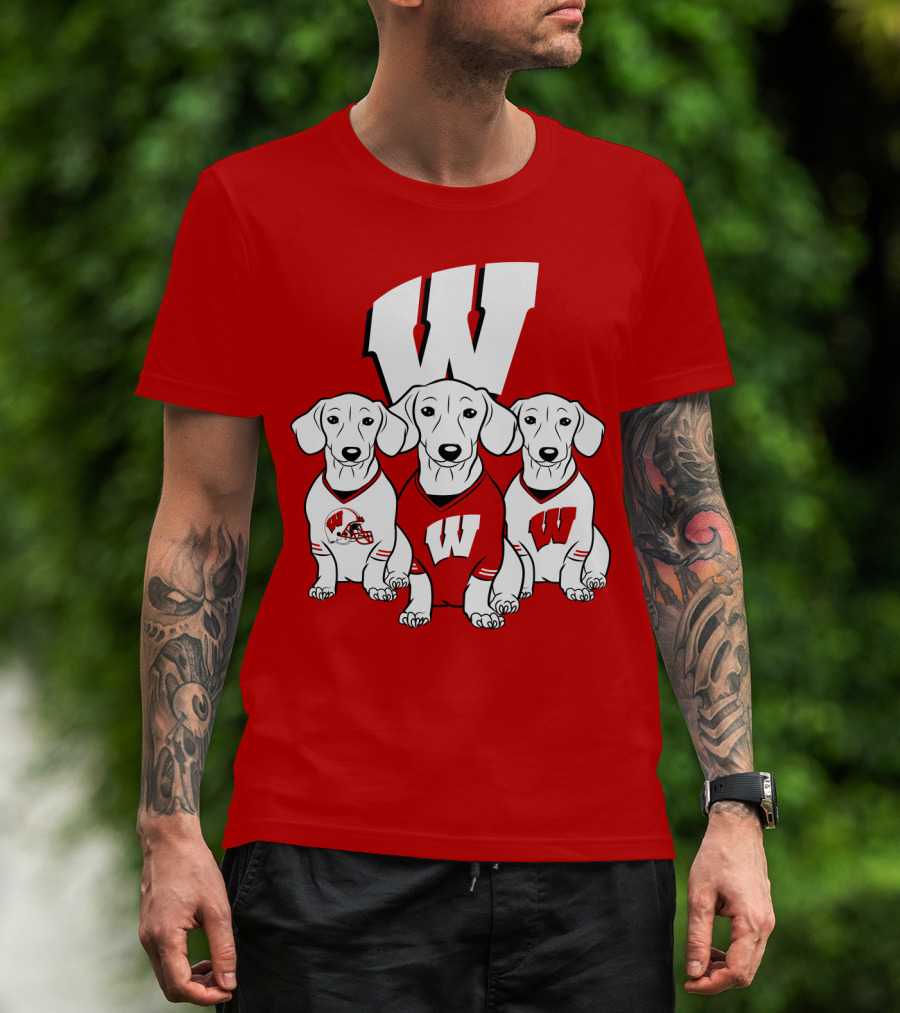 Wisconsin W Dachsund Trio Football Helmets And Jerseys T-Shirt