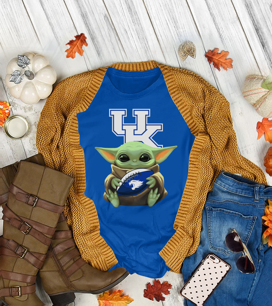 Baby Yoda UK Wildcats Football Fan T-Shirt
