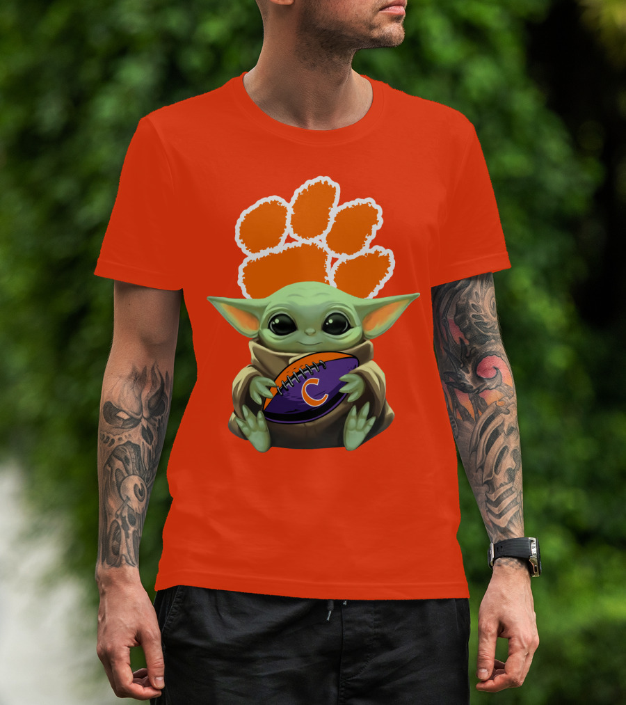 Clemson Tigers Baby Yoda Football Fan T-Shirt