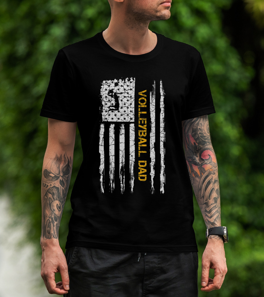 Vintage USA Flag Volleyball Dad Patriotic T-Shirt