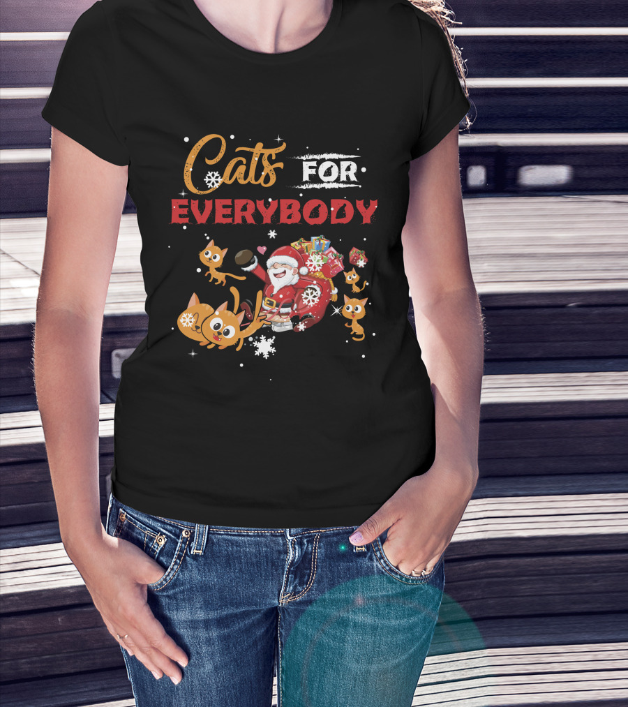 Cats For Everybody Christmas Santa With Cute Cat Lover T-Shirt