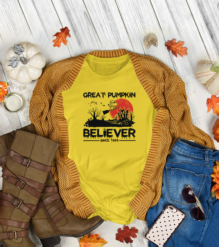 Great Pumpkin Believer Since 1966 Halloween T-Shirt