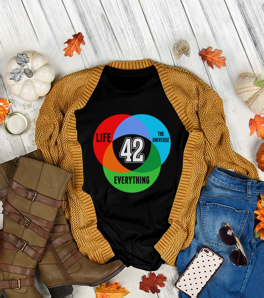 LIFE THE UNIVERSE EVERYTHING 42 SCIENCE VENN DIAGRAM T-Shirt