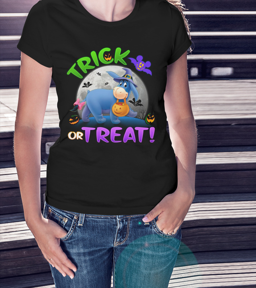 Eeyore Trick Or Treat Halloween Moon Bat Pumpkins T-Shirt