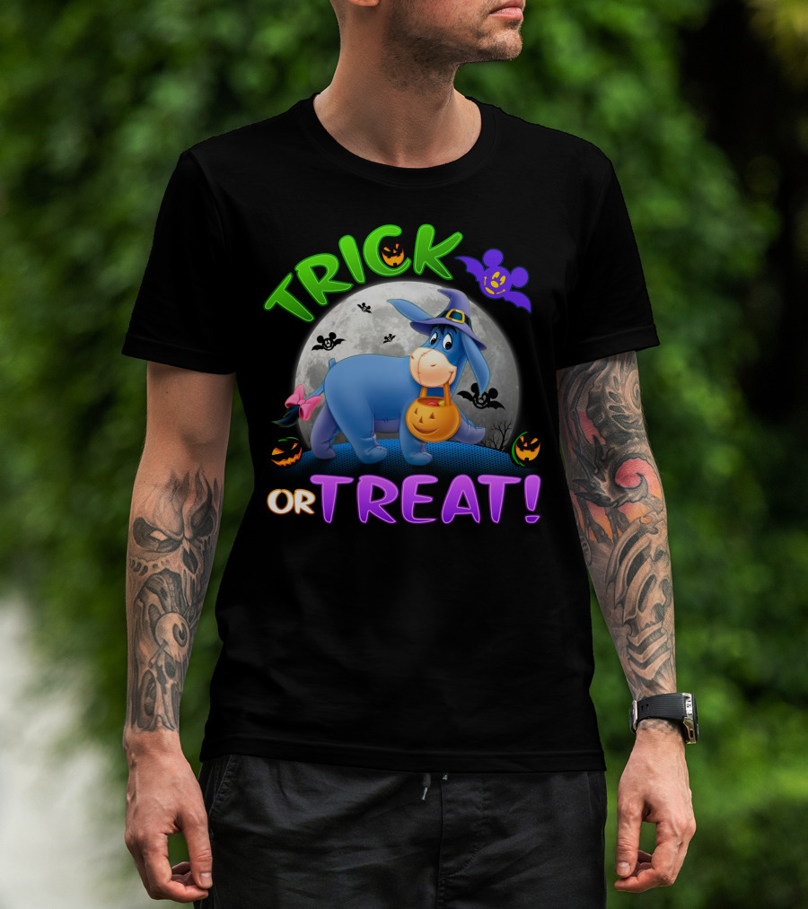 Eeyore Trick Or Treat Halloween Moon Bat Pumpkins T-Shirt