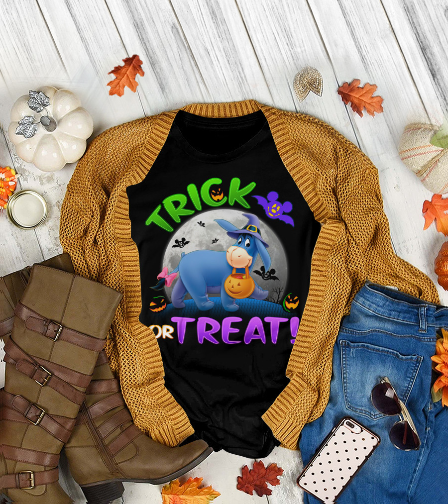 Eeyore Trick Or Treat Halloween Moon Bat Pumpkins T-Shirt