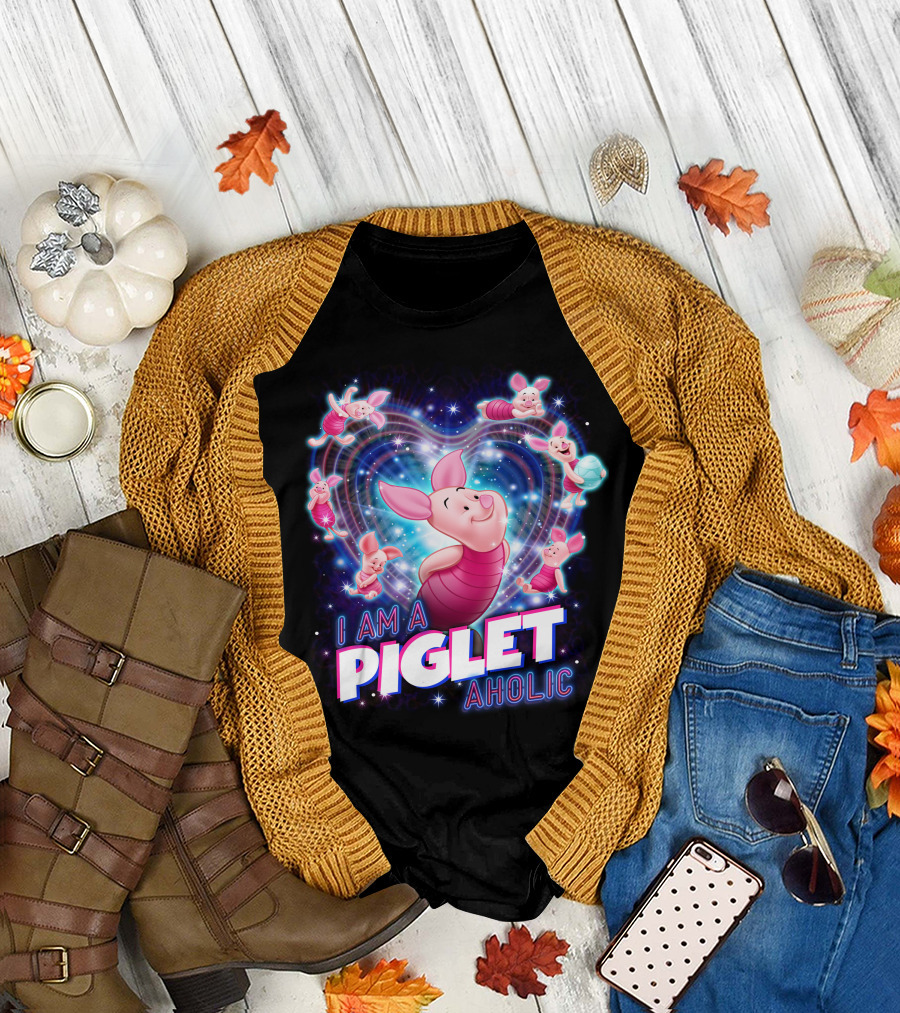 I Am A Piglet Aholic Heart Stars And Piglet Designs T-Shirt