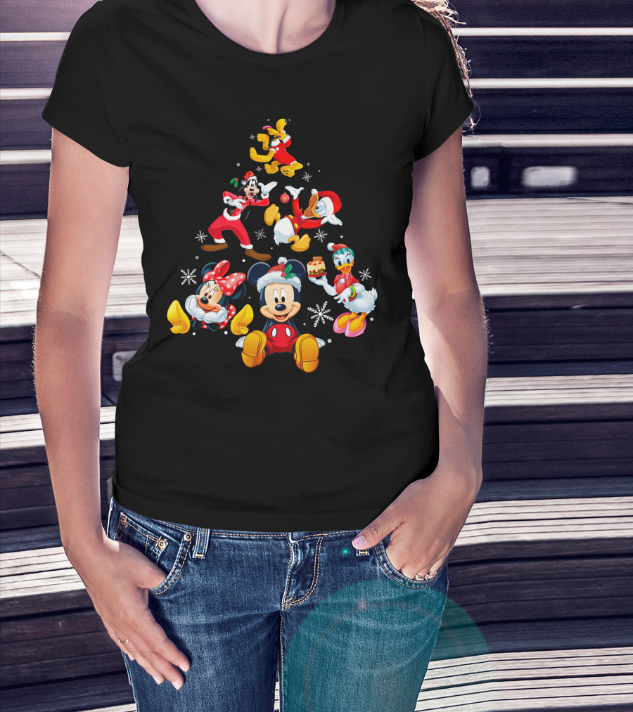 Mickey Minnie Donald Goofy Pluto Daisy Christmas Tree Noel T-Shirt