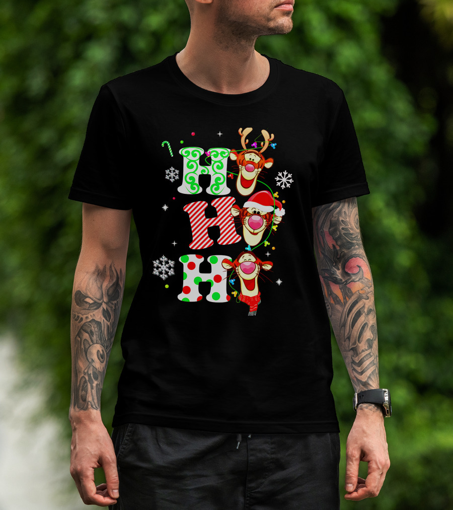 Ho Ho Ho Tigger Christmas Reindeer Santa Snowflakes T-Shirt