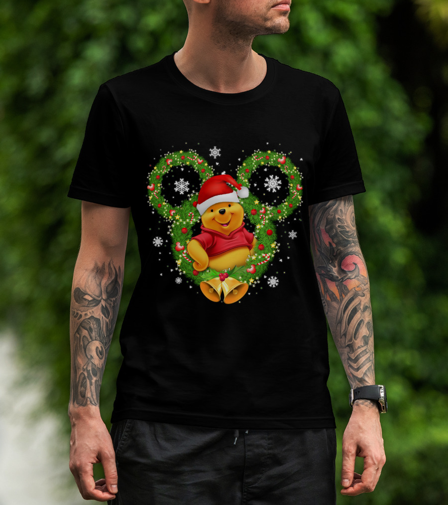 Winnie The Pooh Christmas Mickey Wreath Santa Hat Snowflakes T-Shirt