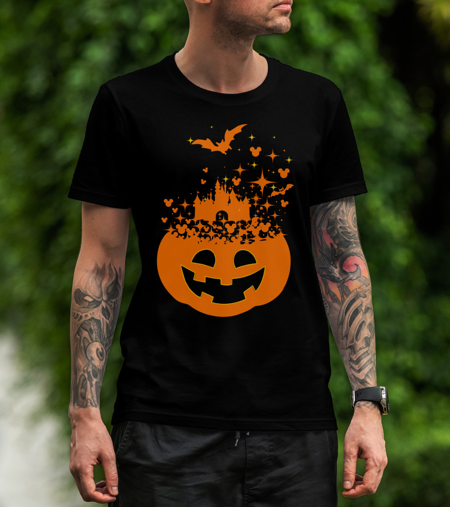 Halloween 74 Magic Pumpkin Castle And Mickey Bat Nightfall T-Shirt