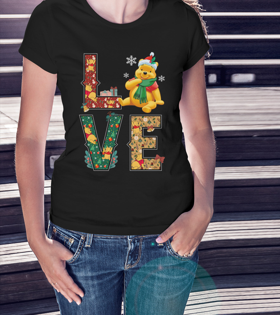 Winnie The Pooh Christmas Love Snowflakes Gifts Merry Holiday T-Shirt