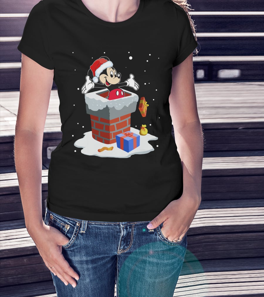 Mickey In Santa Hat Exiting Chimney With Gifts And Snow T-Shirt