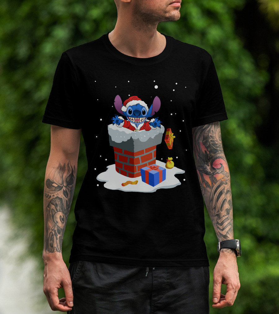 Stitch Santa Chimney Christmas Presents Snowfall T-Shirt