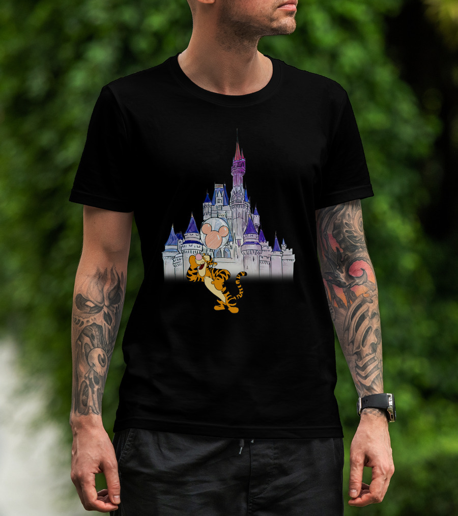 Tigger At Disney Castle With Mickey Balloon T-Shirt