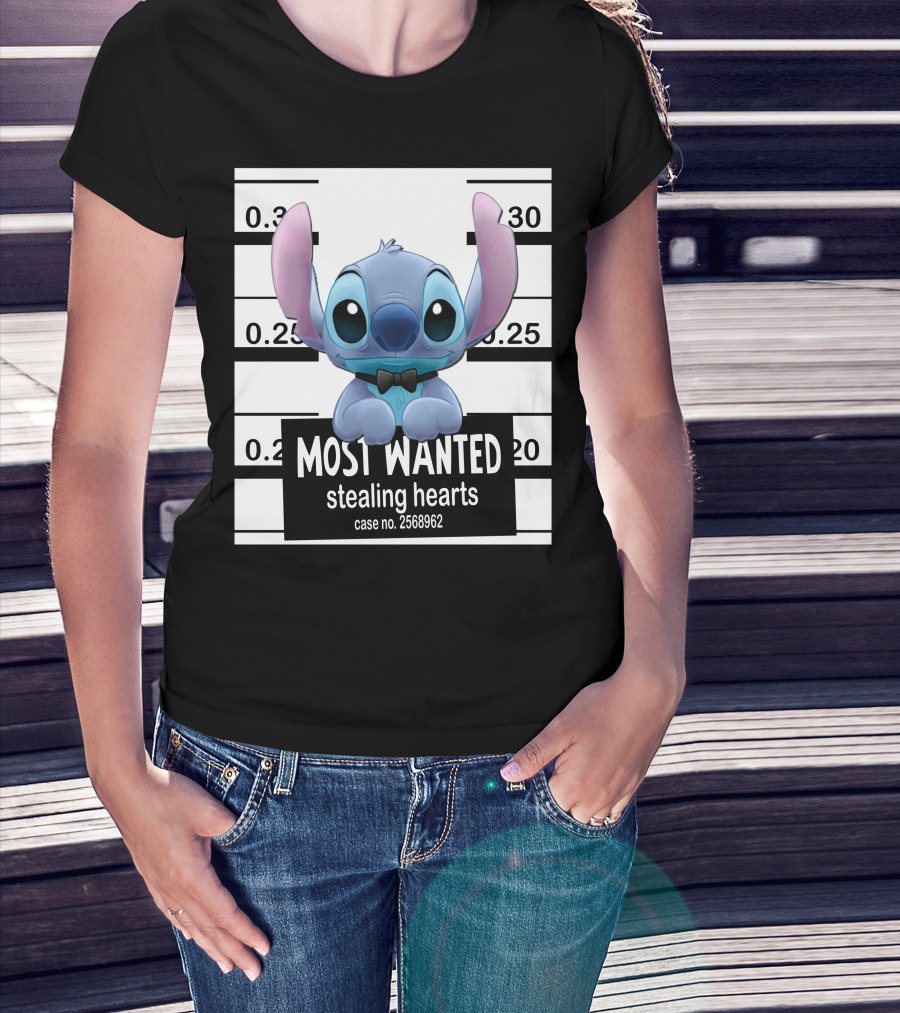 Most Wanted Stealing Hearts Alien Case No. 2568962 T-Shirt