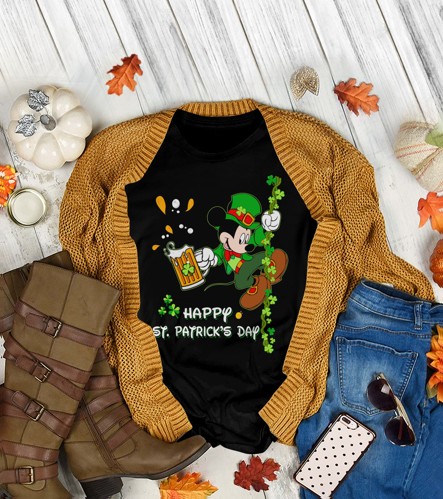 Happy St Patrick's Day Mickey Mouse Beer And Shamrocks Party T-Shirt