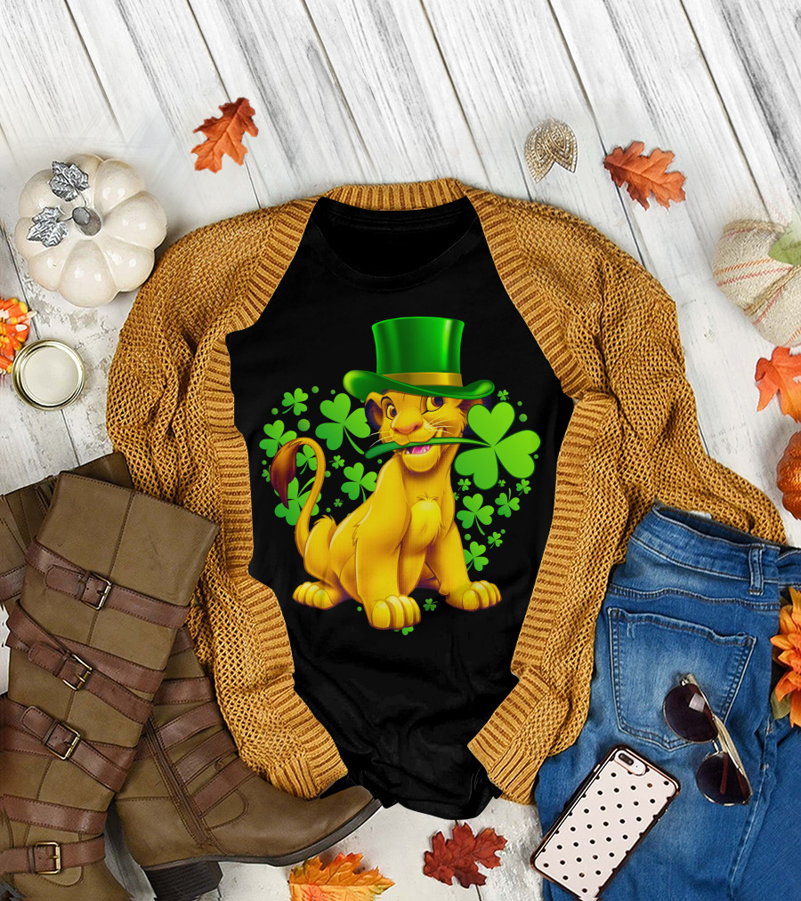 Simba Green Hat Shamrock Heart T-Shirt