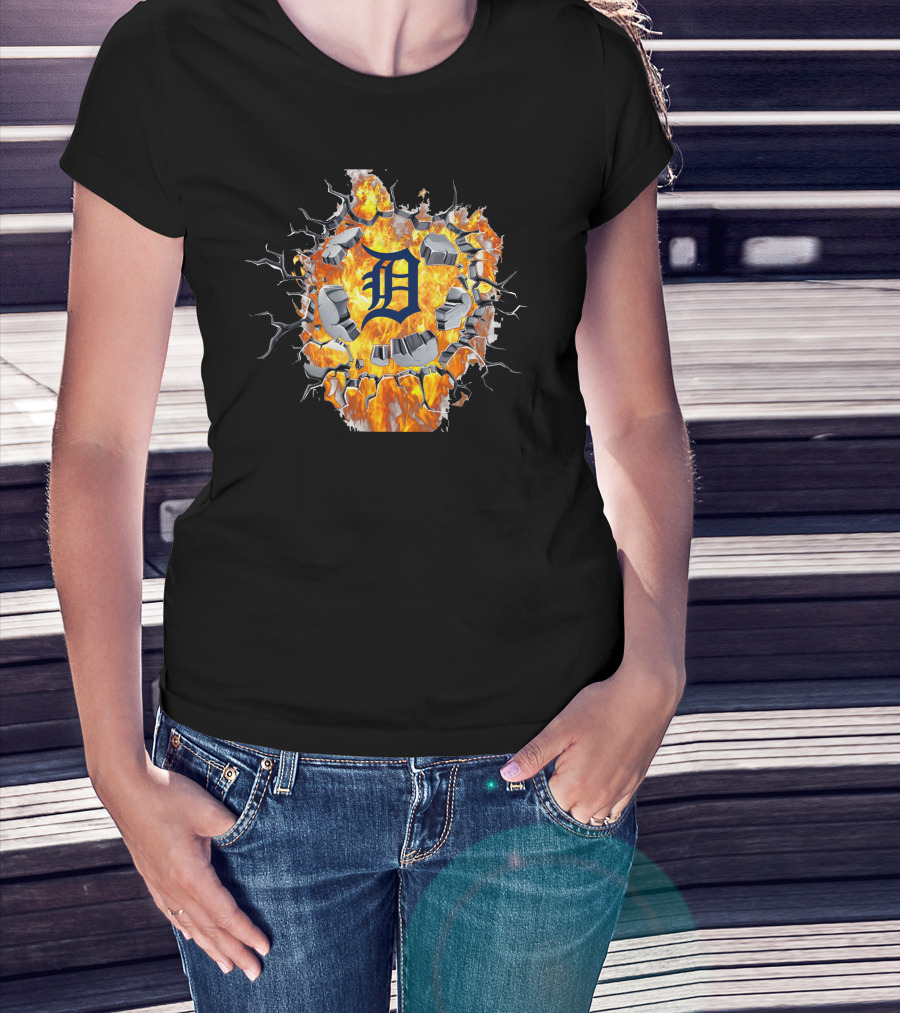 Detroit Tigers Fiery Cracked Wall T-Shirt