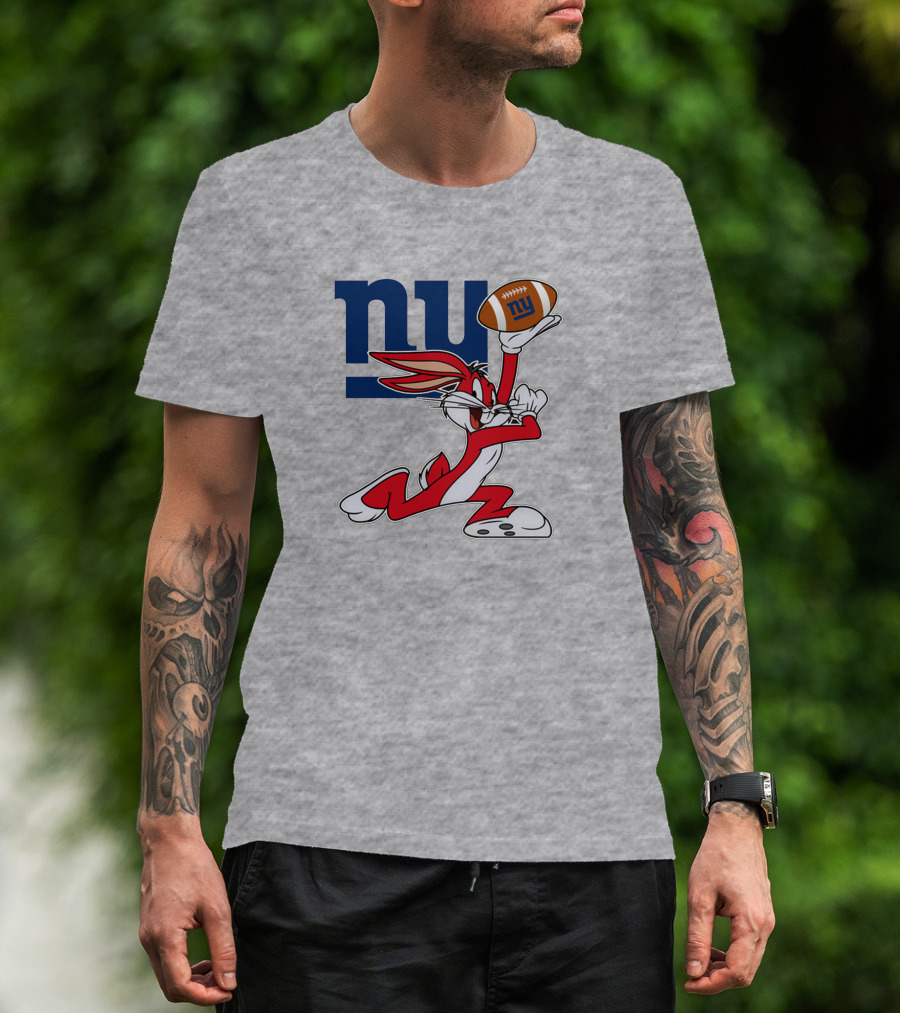 New York Giants Bugs Bunny Football T-Shirt