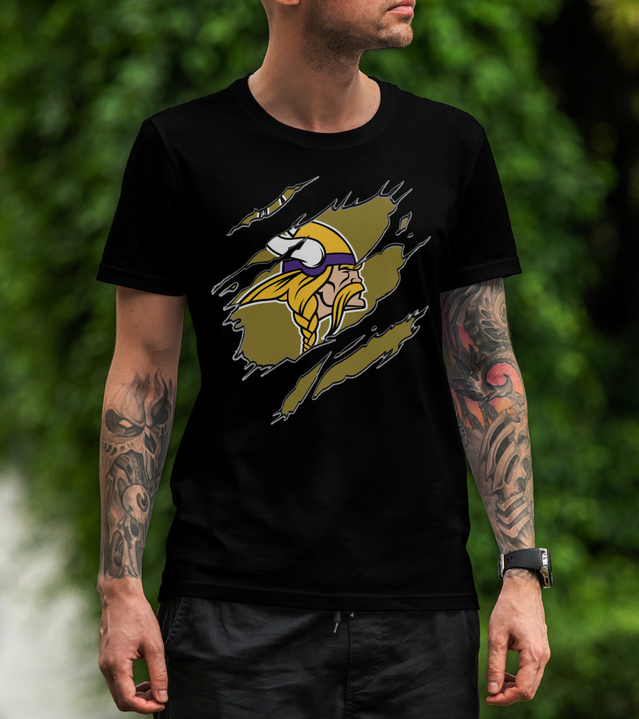 Minnesota Vikings Helmet And Warrior Tear Effect T-Shirt