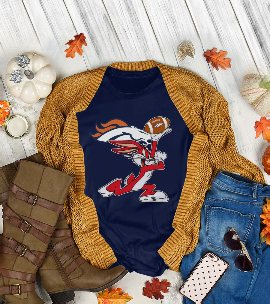Denver Broncos Bugs Bunny Football Chiefs T-Shirt